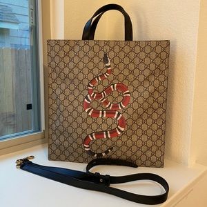 Gucci 450950 Snake Print Tote